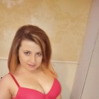 Busty Amy Escort in Gloucester